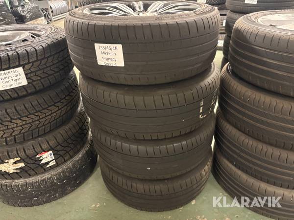 Däck med fälg Michelin Primacy Sport 4 235/45R18 4st