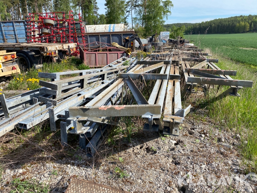 Takstolar fackverk med stolpar 5st 