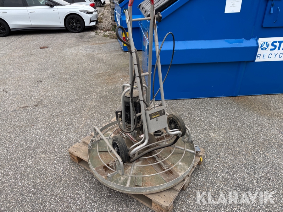 Glättningsmaskin Dynapac BG 42E