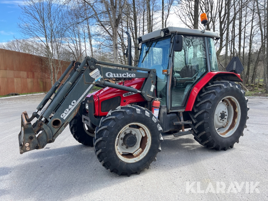 Traktor Massey Ferguson 4245