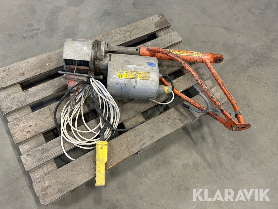 Kran till byggställning Geda