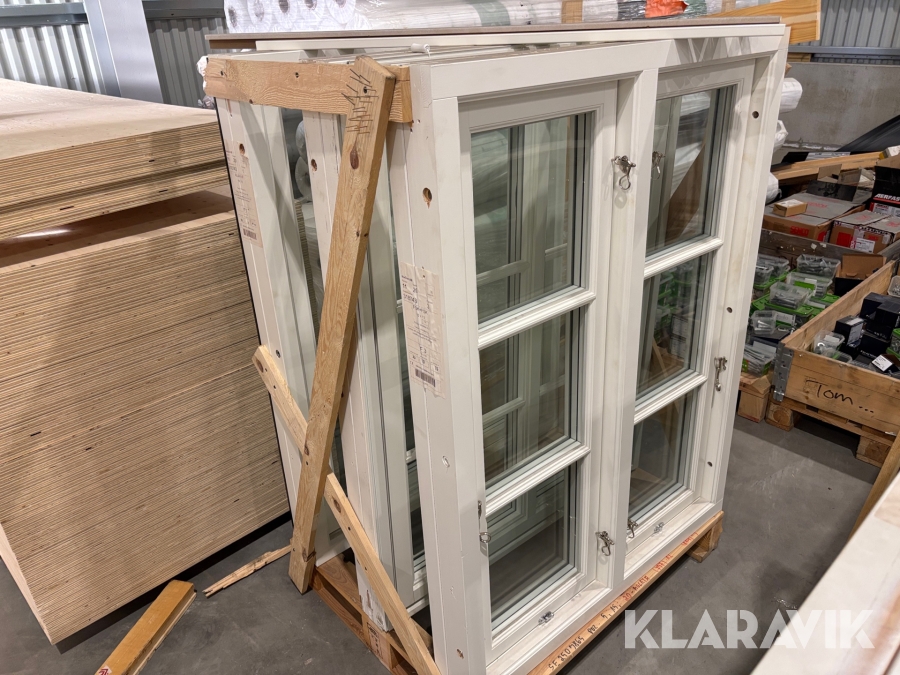Öppningsbara 3-glasfönster med spröjs NorDan Tanum 10x13. 3st