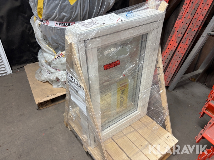 Vridfönster med frostat glas NorDan Tanum tan 88x58