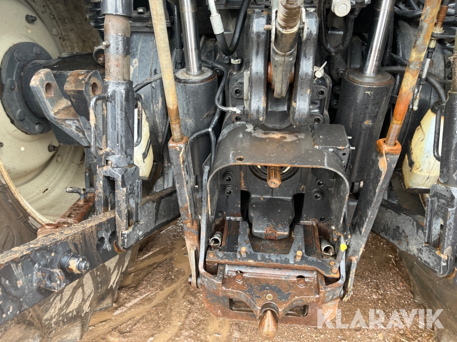 Traktor med lastare Valtra T151 Twintrac, Boxholm, Klaravik