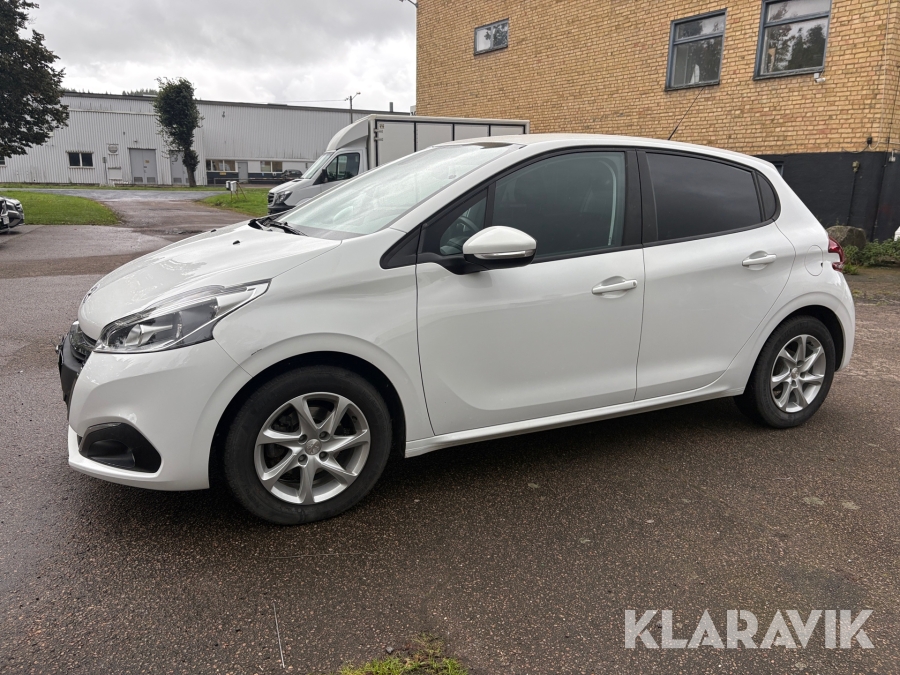 Peugeot 208 1.2