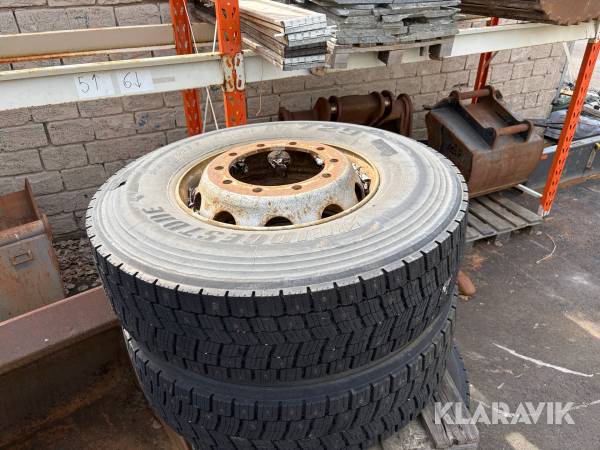 Däck & Fälg Bridgestone M729 315/80R22.5 4st