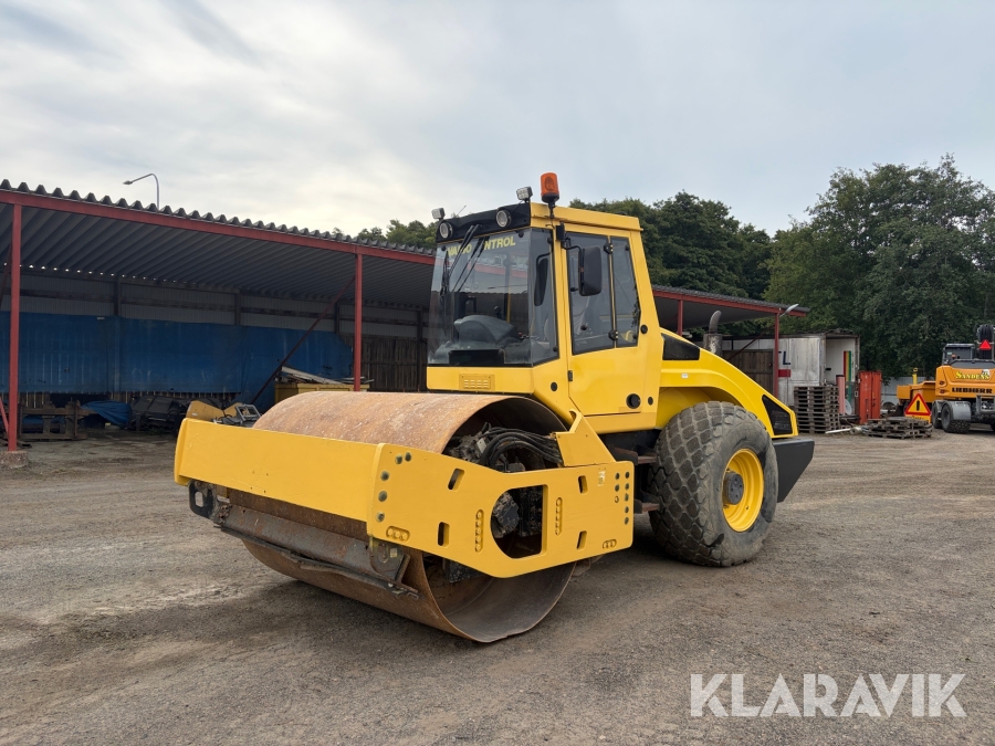Vält Bomag BW 213 DH-4 BVC