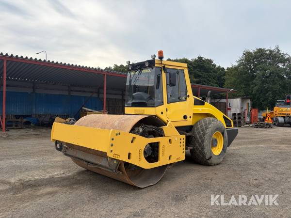 Vält Bomag BW 213 DH-4 BVC