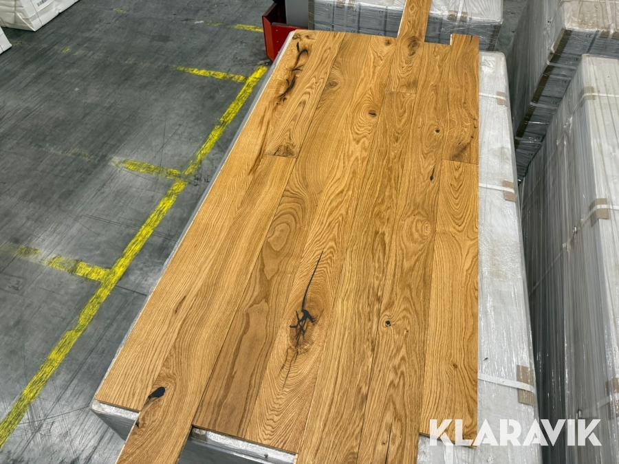 Ekparkettgolv Rustik 75 m²