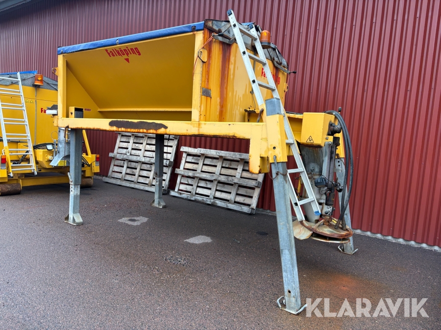 Saltkvarn och saltspridare Falköping C-3S 3m3