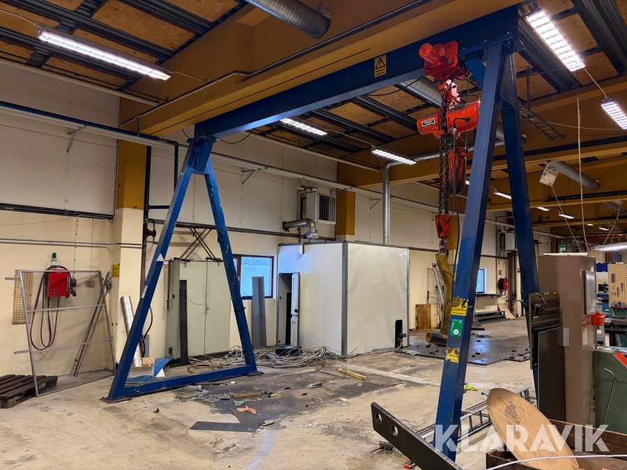 Telfer med traversställning 3000kg Fuji