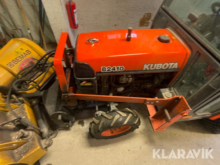 Traktor Kubota B2410, Ludvika, Klaravik auktioner