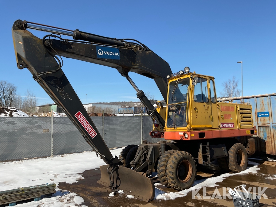 Grävmaskin Åkerman H9MB med grip