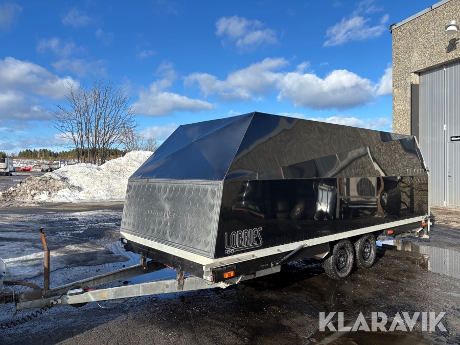 Släpvagn med kåpa Lorries Snowmaster 495