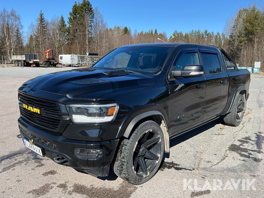 Pickup Dodge Ram 1500 night vision