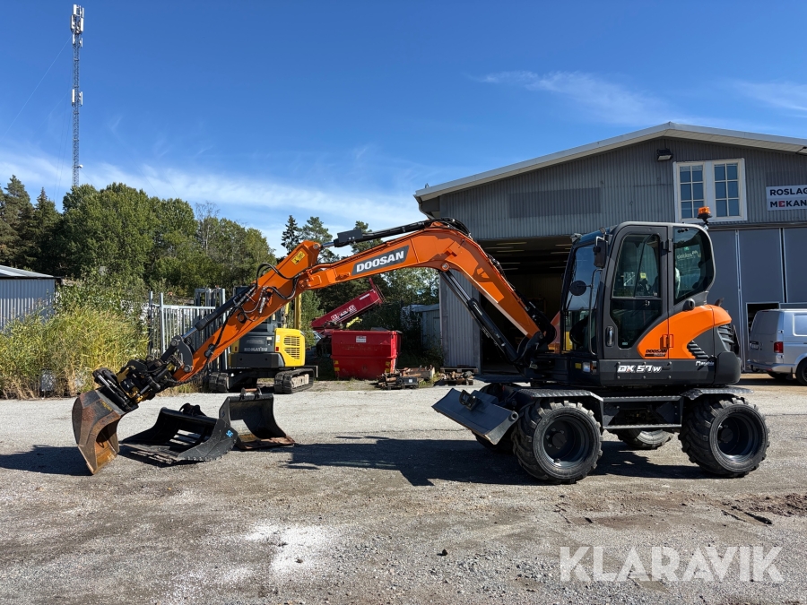Grävmaskin Doosan DX57W-7