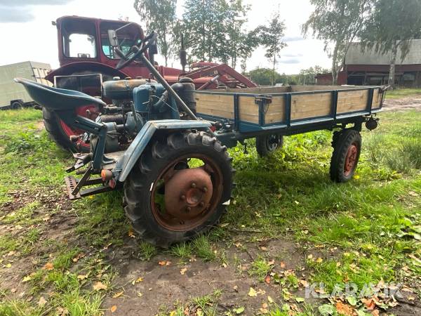 Veterantraktor Lanz Alldog med redskapsbärare