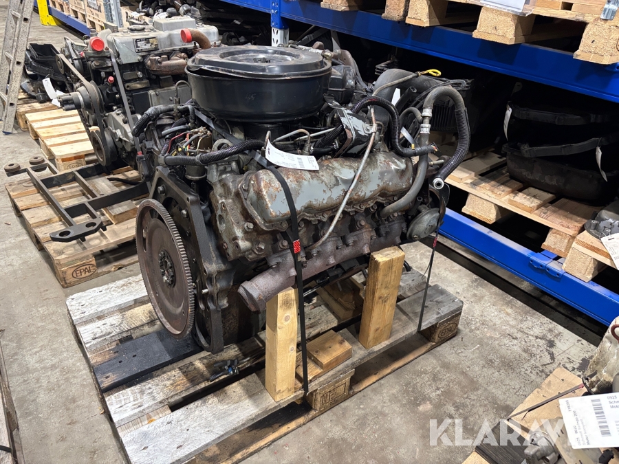 Motor och växellåda International V8 7,3l