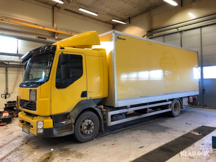 Distributionsbil Volvo FL 240 