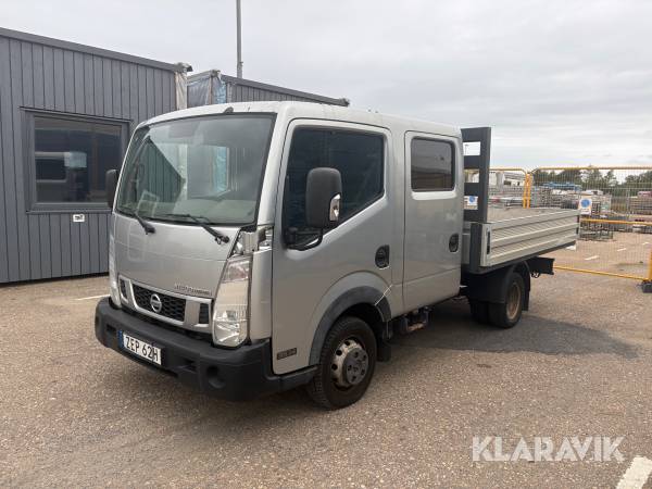 Flakbil Nissan NT 400 Cabstar
