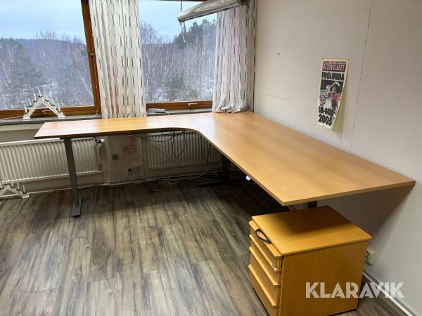 Höj- och sänkbart skrivbord EFG