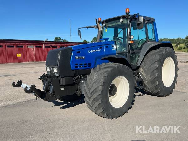 Traktor Valtra 8950-4