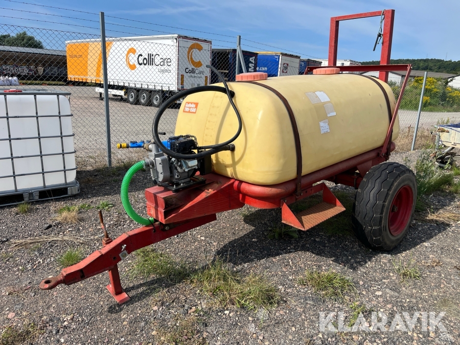Bevattningstunna Gullviks TRV-1500 med pump