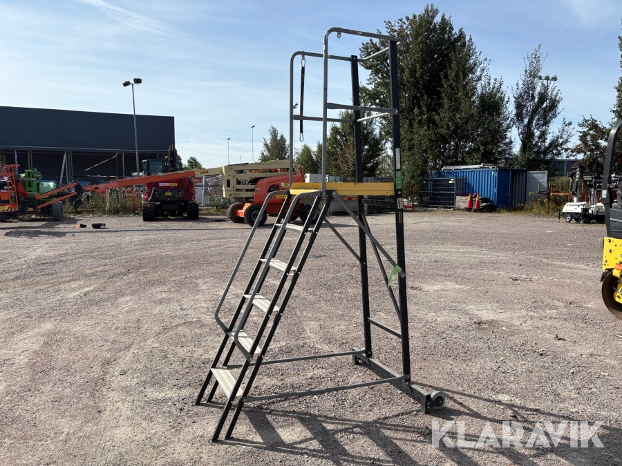 Trappstege med plattform Tools Sverige TMR6-steg