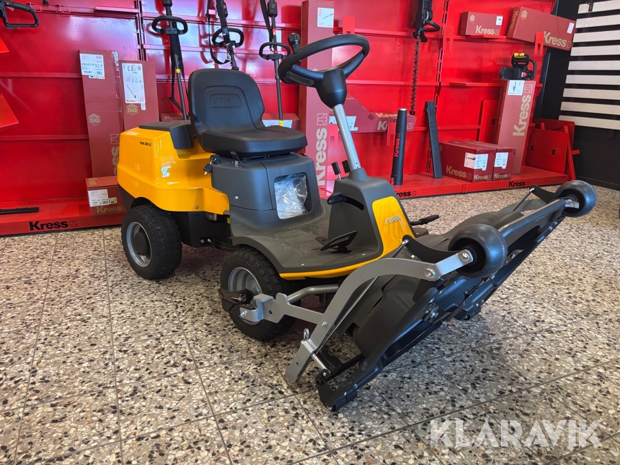 Åkgräsklippare Stiga Park 300 LC
