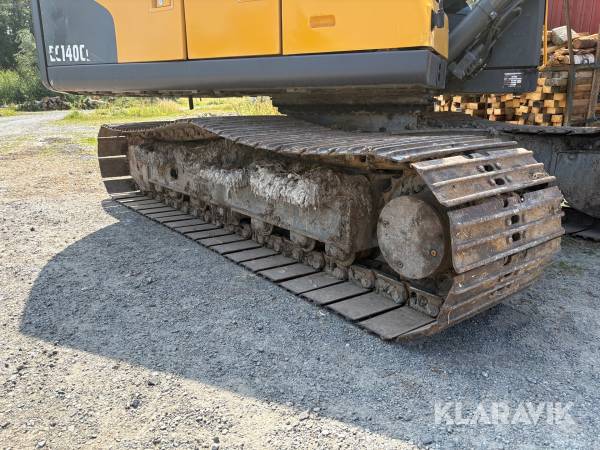 Grävmaskinsband Setat på en Volvo EC140 CL