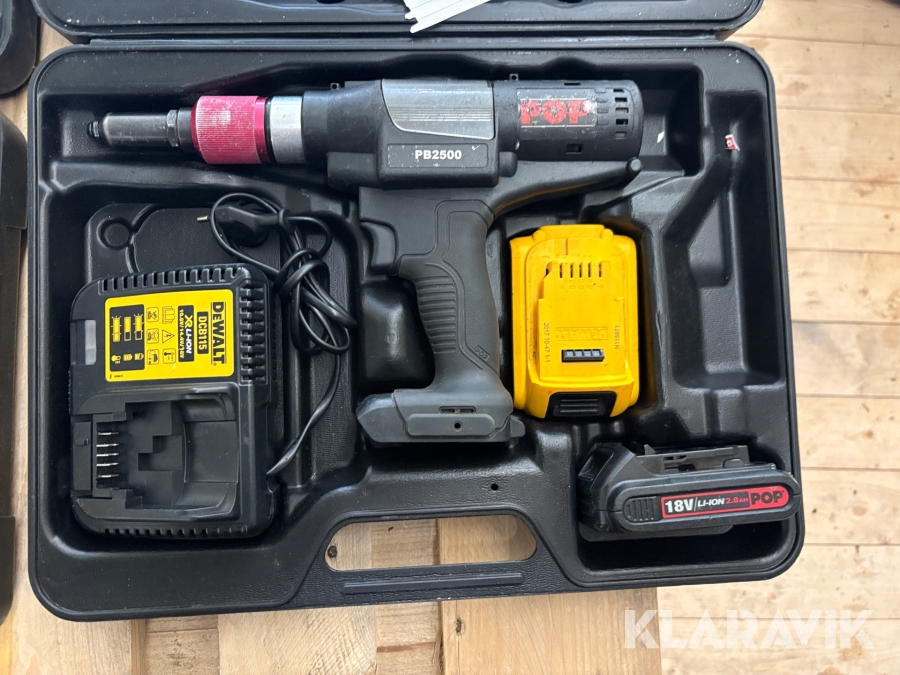 Popnitpistol Dewalt PB2500 18v
