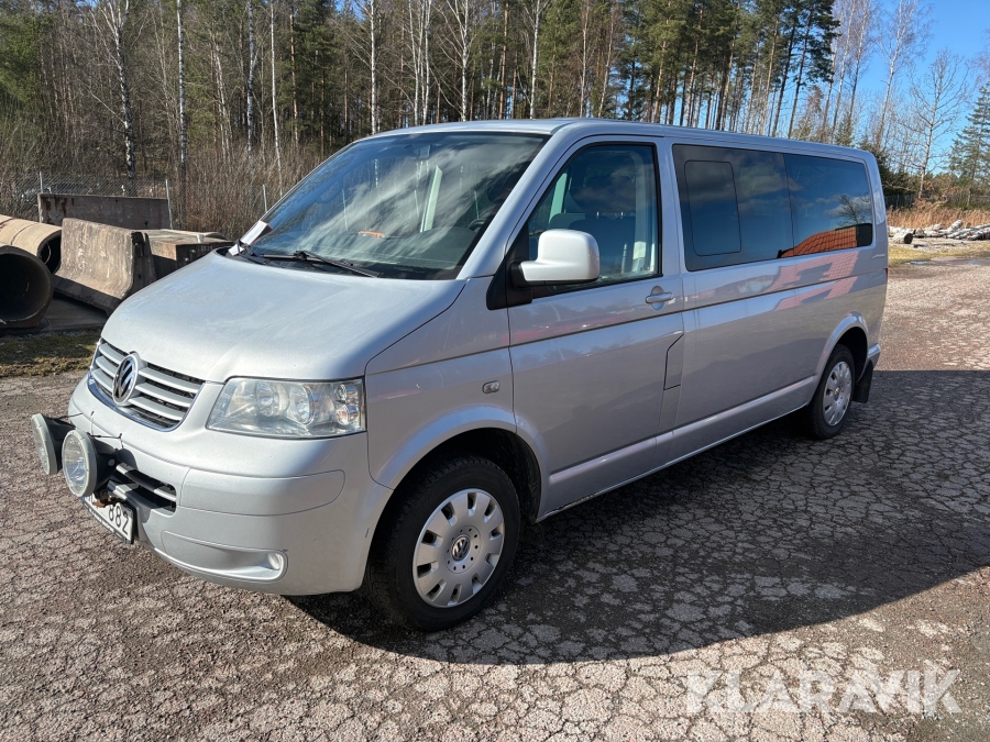 Minibuss Volkswagen Caravelle Långversion