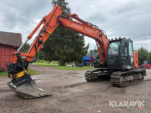 Grävmaskin Hitachi ZX135US-5B