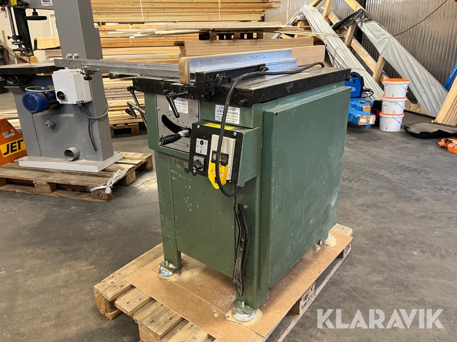 Snickerimaskin / Kombimaskin Ejca / Luna W49 med sågbord