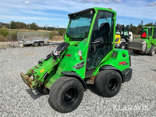 Kompaktlastare Avant 530