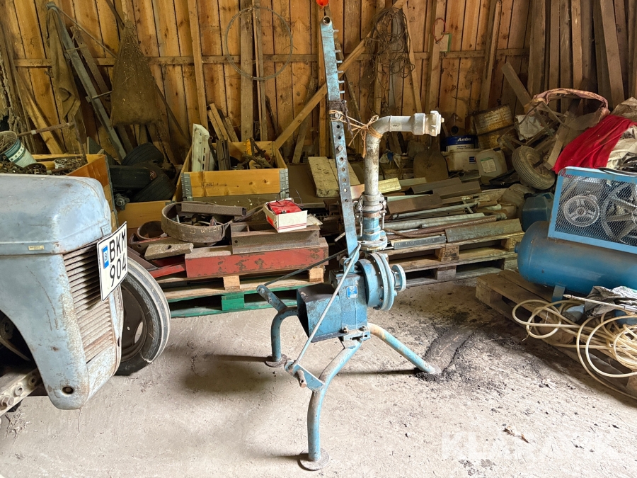 Traktordriven vattenpump DVI 233.0900