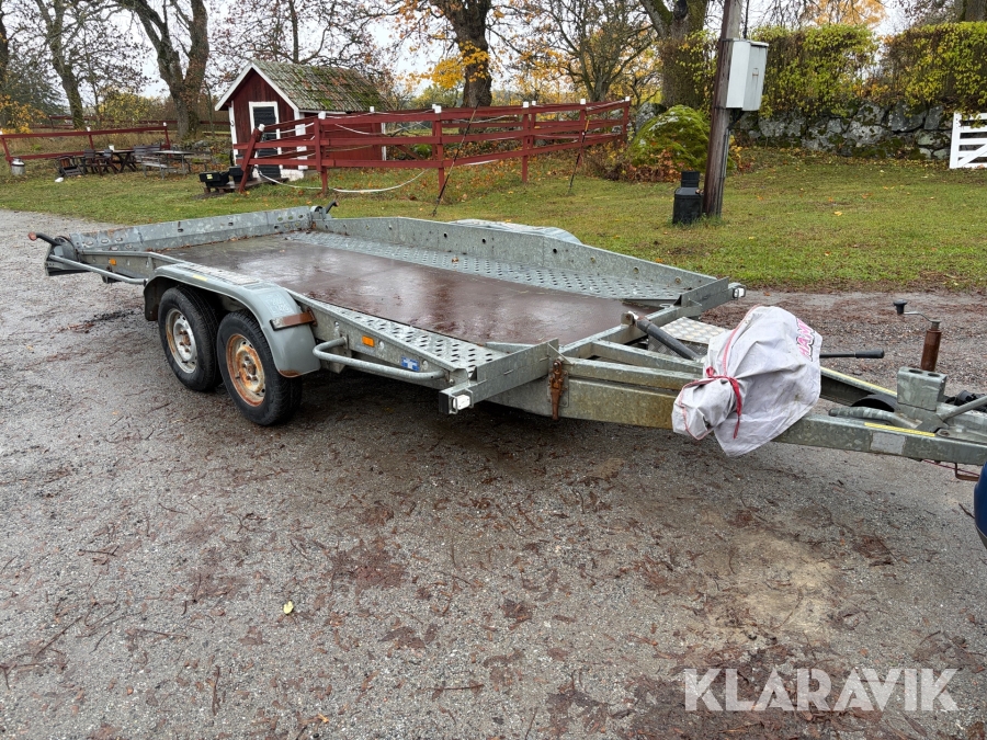 Biltrailer Thule AT2000B