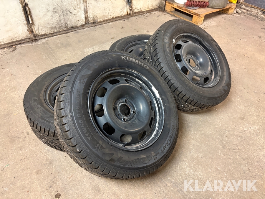 Friktionsdäck med fälg Kumho WinterCraft WS51 SUV