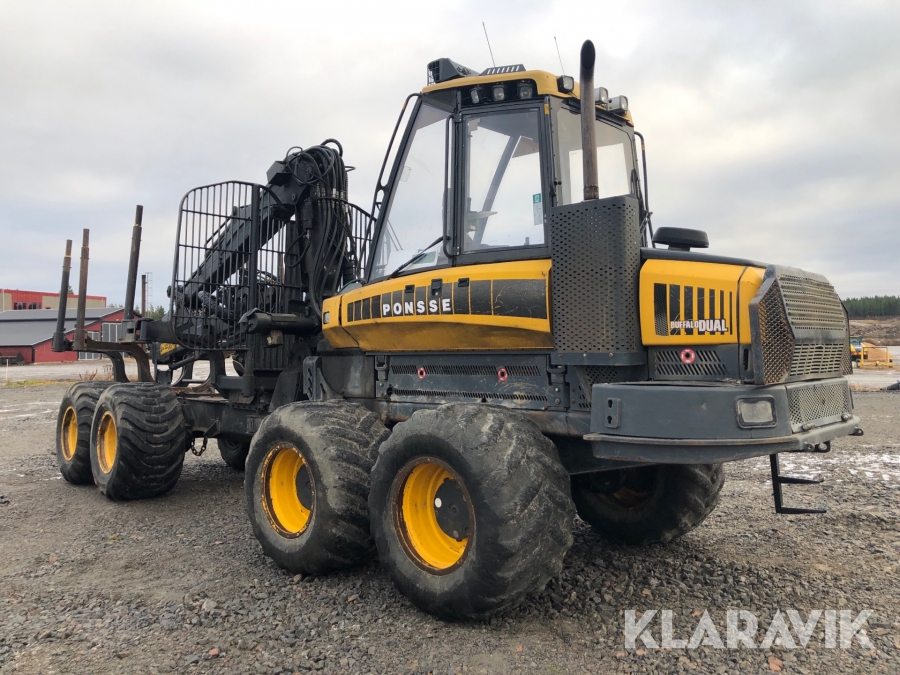 Kombimaskin Ponsse Buffalo Dual 8W med tillbehör