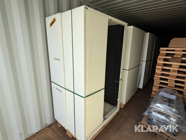 Industriskåp - 8 st