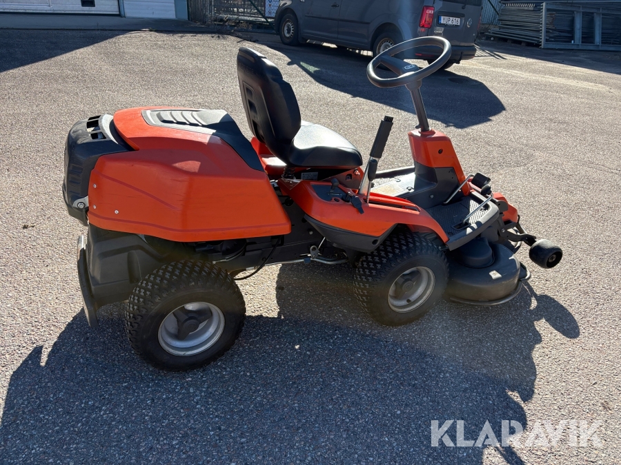 Gräsklippare Husqvarna R 216 AWD
