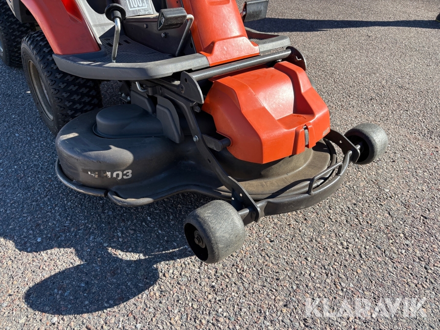 Gräsklippare Husqvarna R 216 AWD