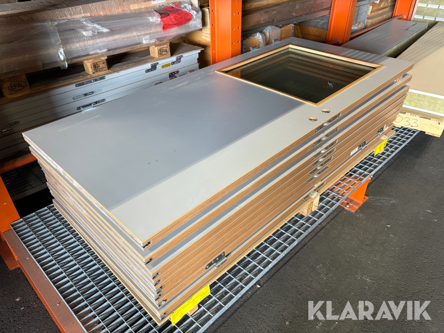 Innerdörrar med karm Swedoor 10x21 laminerat glas med mekanisk tröskel