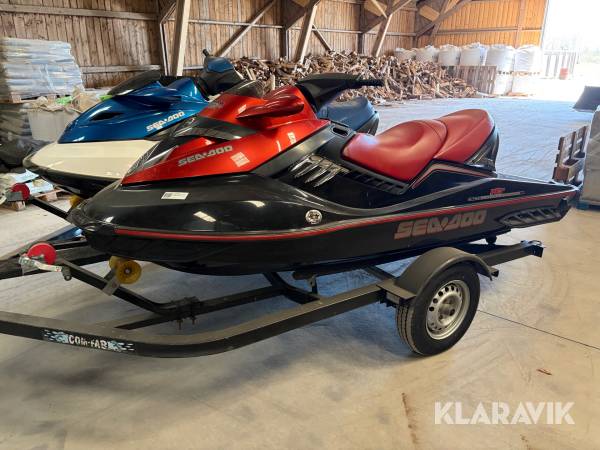 Vattenskotrar 2 st Sea-Doo GTX215 /  RXT255 med båttrailer