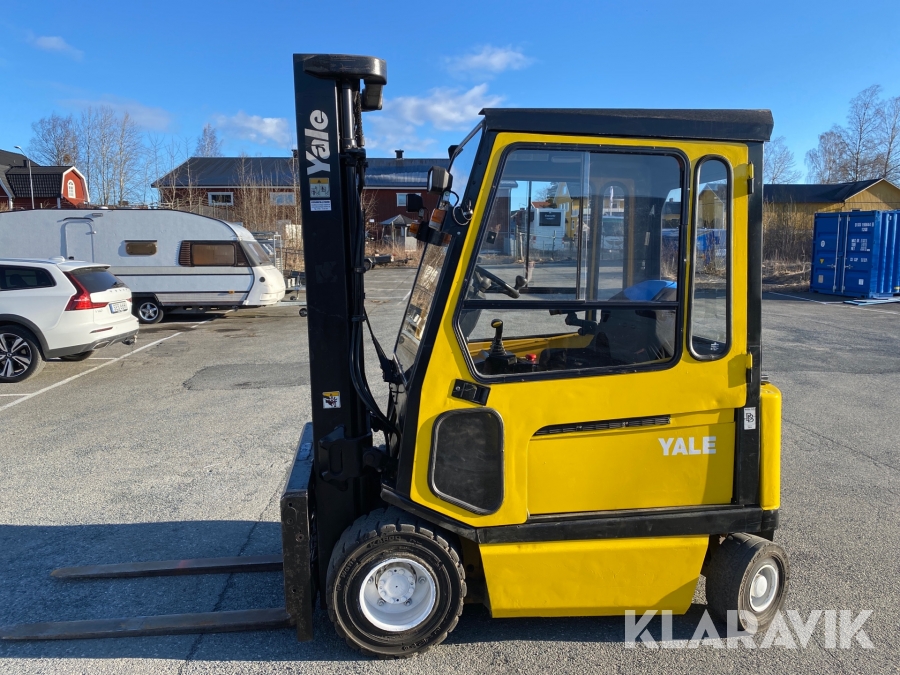 Truck Yale EAP25 med nya batterier