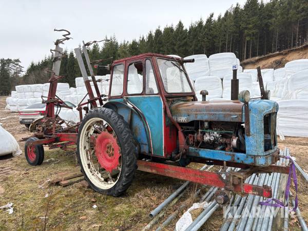 Traktor / Radhacka Ford Major