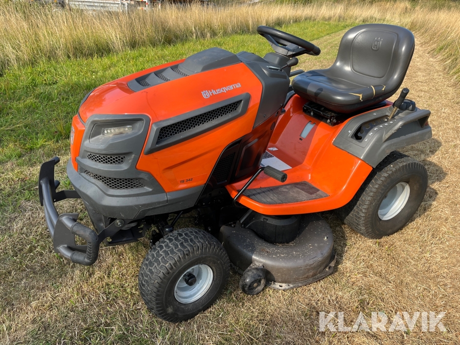 Gräsklippare Husqvarna TS342 med plog