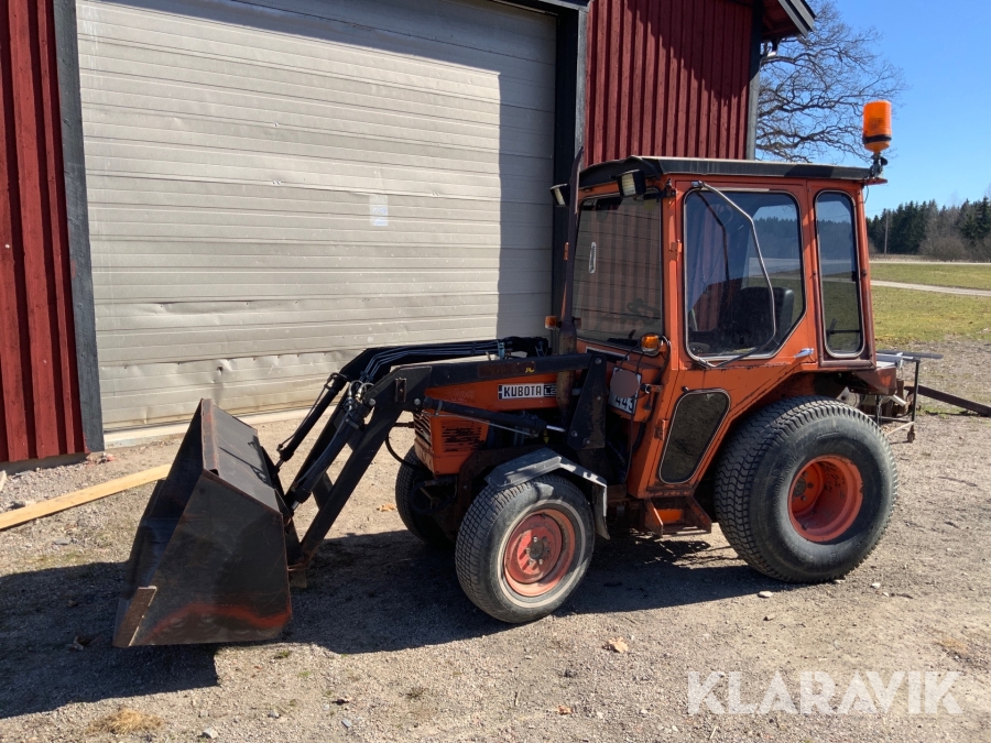 Kompakttraktor Kubota L245dt med lastare
