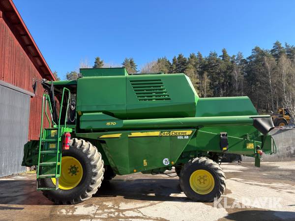 Skördetröska John Deere 1570 20 fot