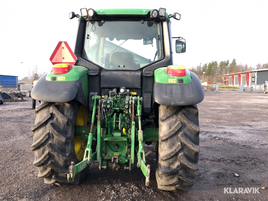 Traktor JOHN DEERE 6330E